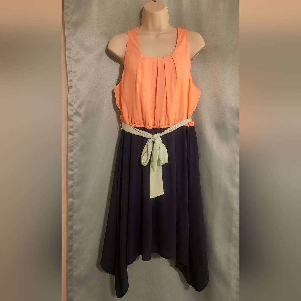 Adorable two tone dress